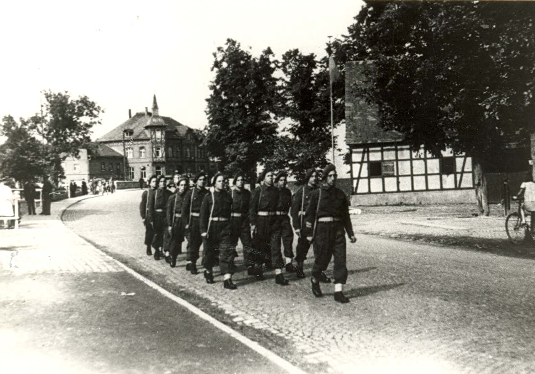 037 kriegsalltag fotoarchiv bestwig(1929 1980)0027